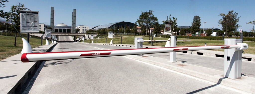 FAAC B680 automatic boom gate barrier